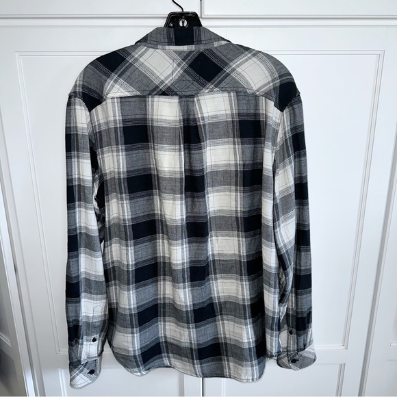 Rails Black Plaid Justin Pocket Shirt Large - Picture 3 of 12